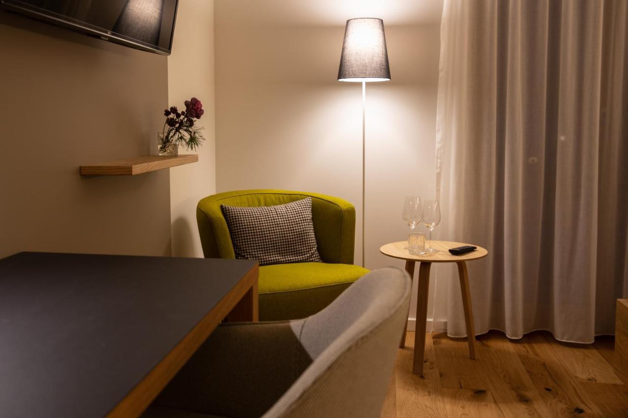 Hotel Zum Loewen Eimeldingen Esterno foto