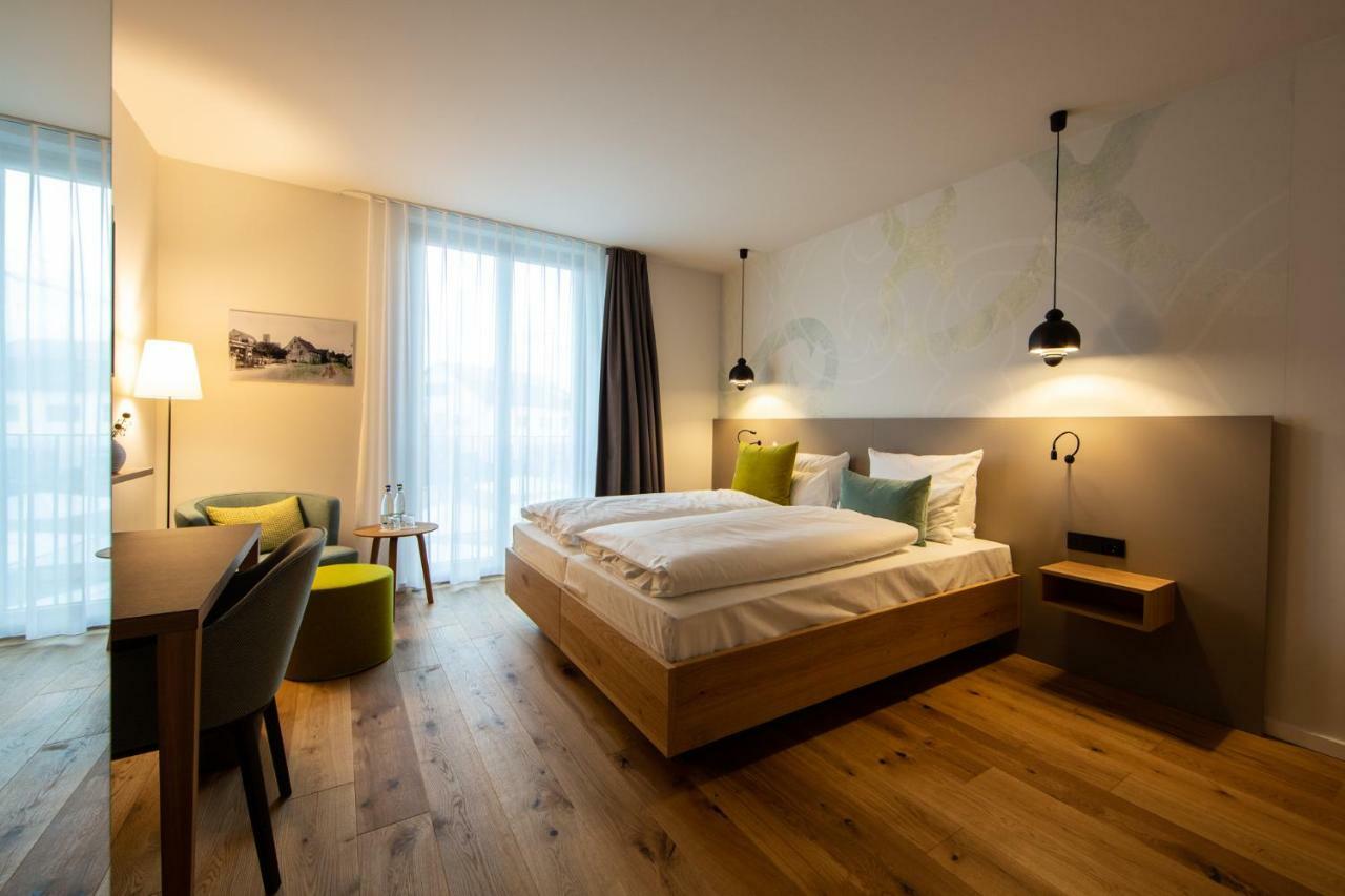 Hotel Zum Loewen Eimeldingen Esterno foto